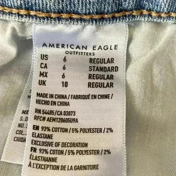 AMERICAN EAGLE Super Stretch Button Front Mini Denim Skirt in Size 6 - Picture 9 of 9